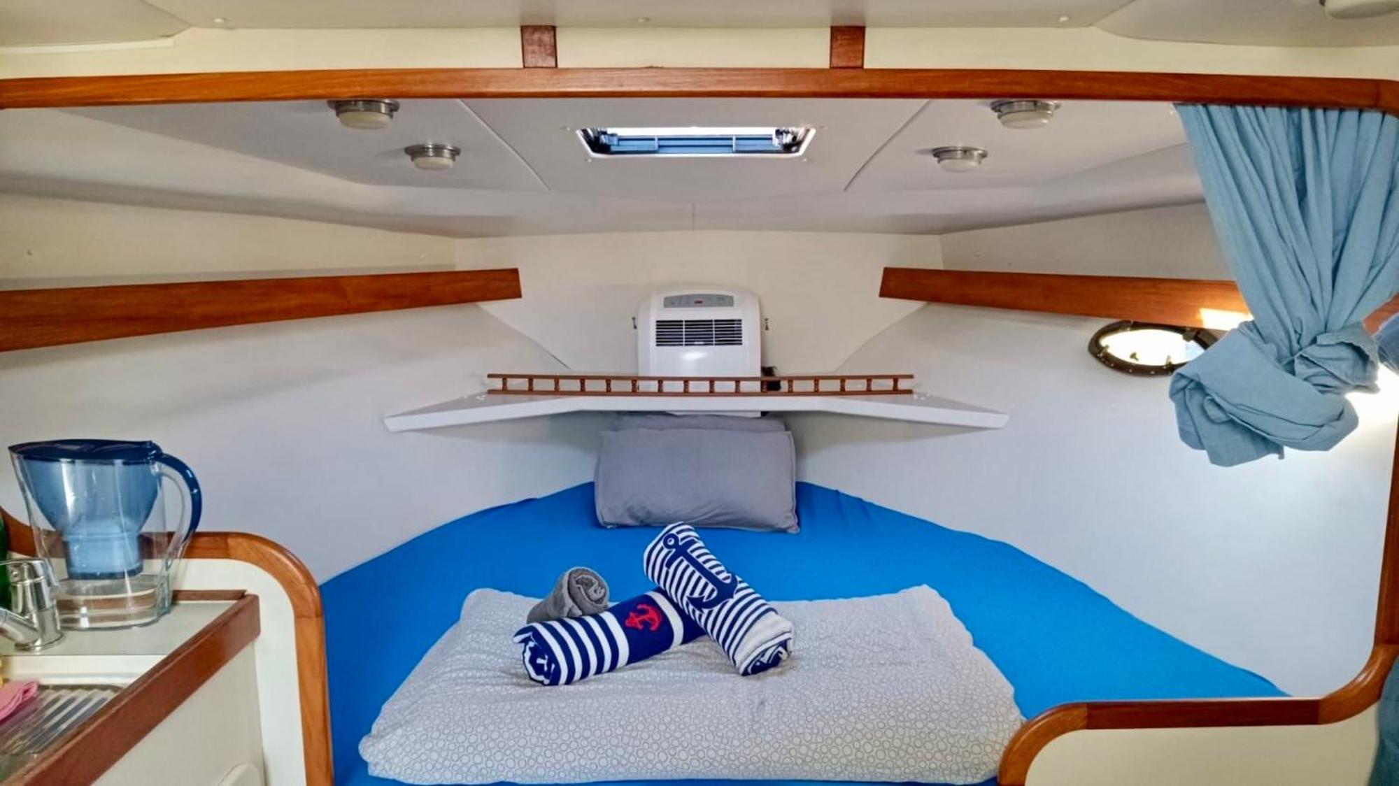 Cozy Private Two Rooms Yacht In Barcelona With Free Parking Sant Adria de Besos Exterior foto